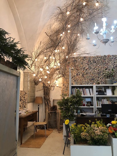 Rosa Tea Di Portaccio Andrea Fiori Piante Oggettistica, Fiorista a Taviano