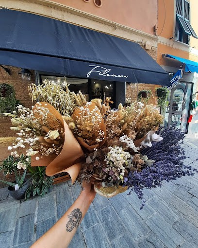 Filomena, Fiorista a Varazze