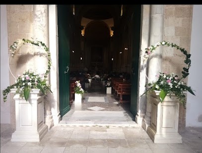 Fiori & Foglie di PERNA CARMELA, Fiorista a Siracusa