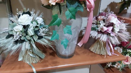 Fioraio Lostumbo, Fiorista a Simeri Crichi