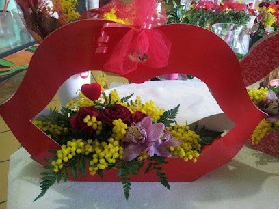 MANI E CUORE DI ANTONIO IMPROTA, Fiorista a Somma Vesuviana