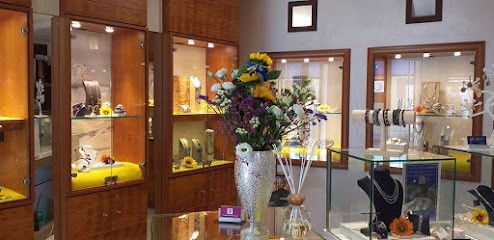 Creazioni Maria 1936 Fiorista, Fiorista a San Pietro Viminario