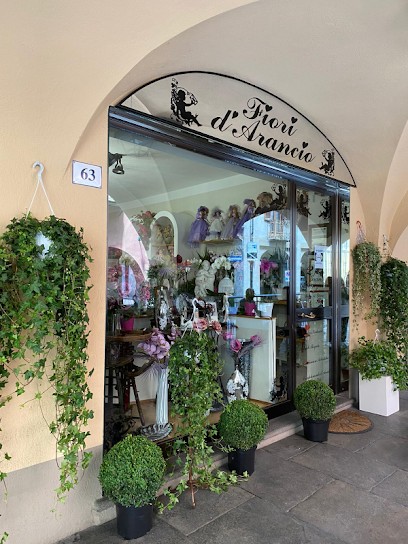 Fiori D'Arancio, Fiorista a Busca