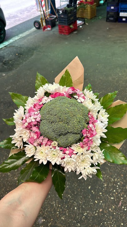 Fiorista Samir, Fiorista a Roma