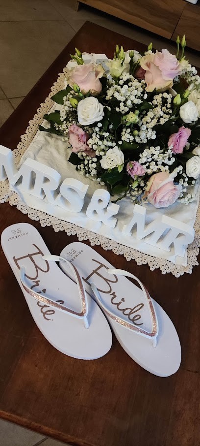 La Rosa Rossa Di Piantanida Paola, Fiorista a Momo