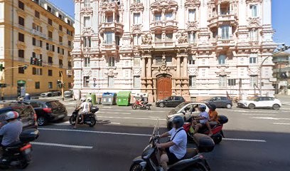 Dentro E Fuori Sas Di Ciconte Gaetano C., Fiorista a Genova