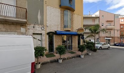 Placenti Rosaria, Fiorista a Gela