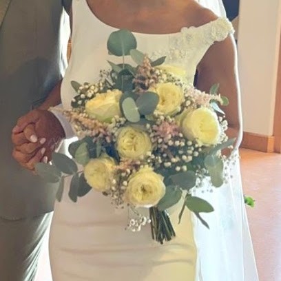 Tomassini Anna Maria I Fiori Di Anna, Fiorista a Montefelcino