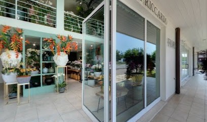 Giardini Di Sarri Riccardo, Fiorista a Forte dei Marmi
