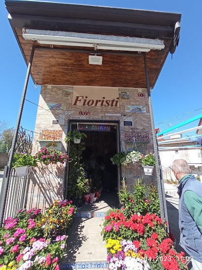 Fioristi Tortora - Angelo E Figli Dal 1970, Fiorista a Marano di Napoli