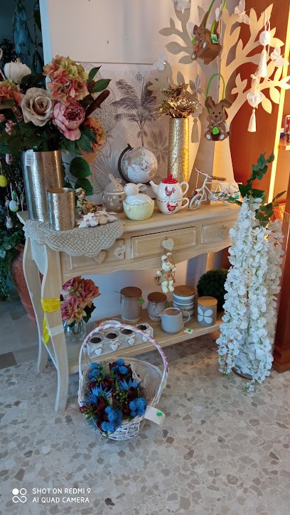 Santangelo Pina, Fiorista a Vaglio Basilicata