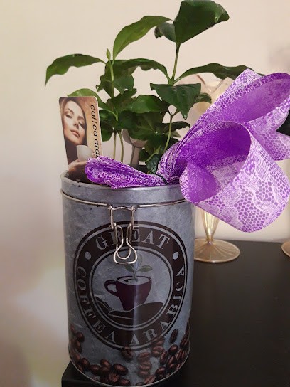 Improta Natalina, Fiorista a Santa Maria a Vico