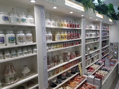 Daniela Massa Floral Designer, Fiorista a Palomonte