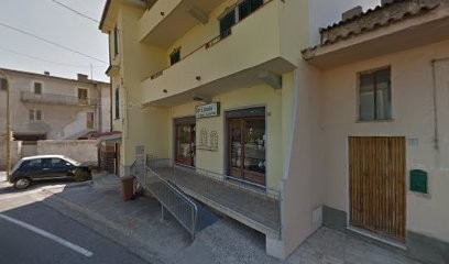 Fiori e tentazioni di frau serena, Fiorista a Orosei