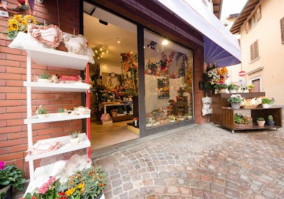 Fiorista Dona...Un Fiore Di De David Donatella, Fiorista a Lavena Ponte Tresa