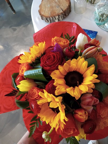 DILLO ALLA LUNA ( Fioreria), Fiorista a Porcia