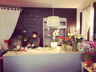 Vittoria dei Fiori, Fiorista a San Giacomo delle Segnate