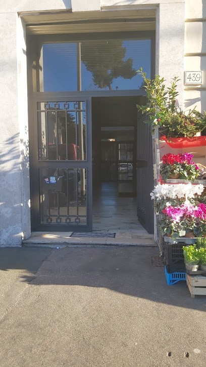 Abramo Fioraio, Fiorista a Roma