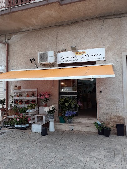 Gianvito Flowers, Fiorista a Adelfia