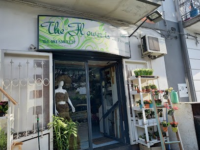 The Flower Is Rary Flowers, Fiorista a Sant'Anastasia