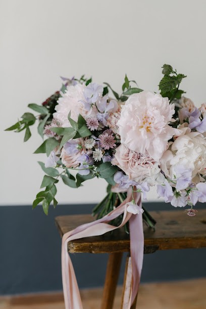 Nina And Flowers, Fiorista a Roma