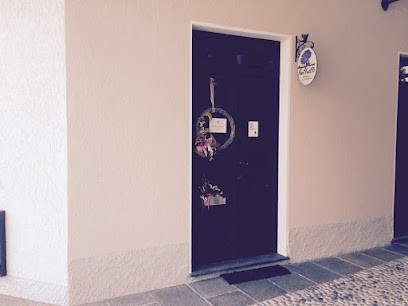 FIORI FEDELI, Fiorista a Pombia