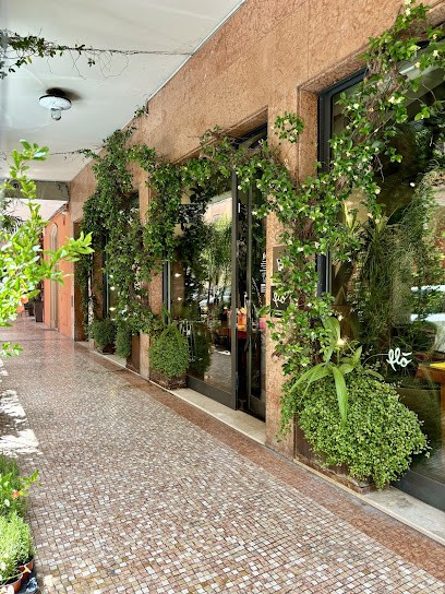 Flò Fiori, Fiorista a Bologna