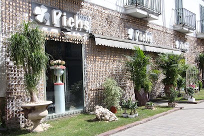 Pichs Wedding And Flowers, Fiorista a Teverola