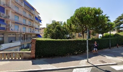 Roverio Alex, Fiorista a Ospedaletti