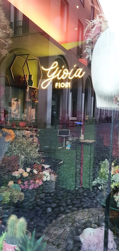 Gioia Fiori, Fiorista a Modena