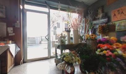 Andrea Fiori, Fiorista a Trofarello