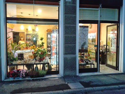 La Viola E Il Pensiero, Fiorista a Ferrara