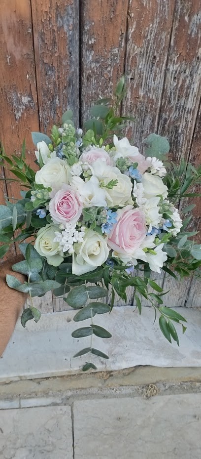 L'Angolo Dei Fiori Di Sicurella Fabio, Fiorista a Ribera