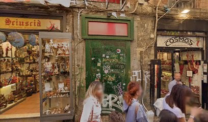 Carlino Antonietta, Fiorista a Napoli