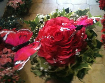 Fioreria “L’Iris” Di Parisi Loredana, Fiorista a Modica