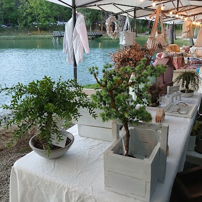 Eden Flor Di Baschetti Monica, Fiorista a Rimini