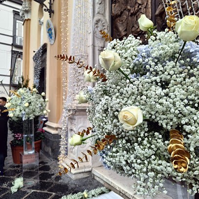 Cristiano Rosa, Fiorista a Frattamaggiore