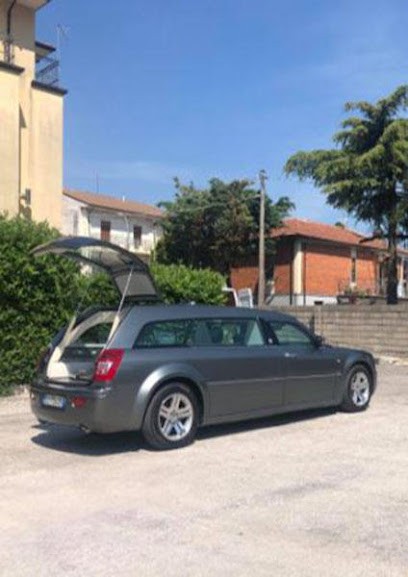 Onoranze Funebri Maria Luisa Luciani, Fiorista a Trasacco