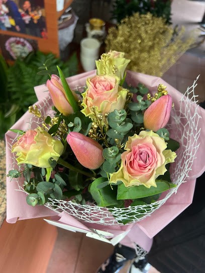 Il Punto Fiorito Di Pier Luigi E Mara, Fiorista a Forlimpopoli