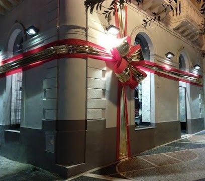 Petali E Foglie Di Russo Robert, Fiorista a Gallipoli