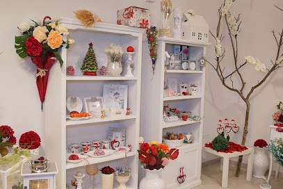 L'Angolo Fiorito, Fiorista a Oria