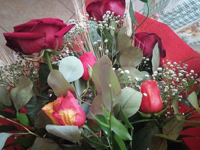 Il Bouquet - Fiori E Non Solo Di Noviello A., Fiorista a Cisterna di Latina