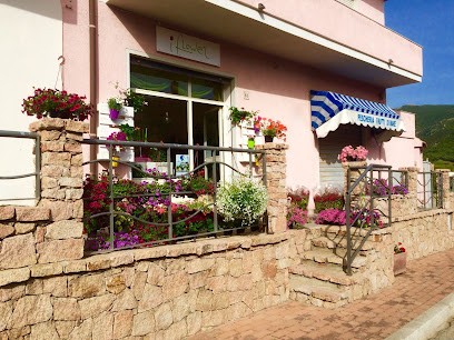 iflower, Fiorista a Badesi