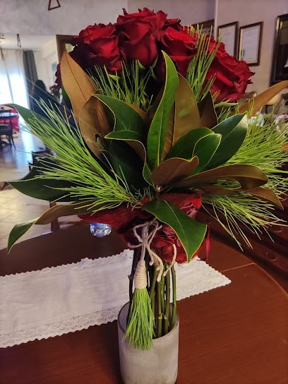 Girasole Blu Di Pennacchioni Francesca, Fiorista a Recanati