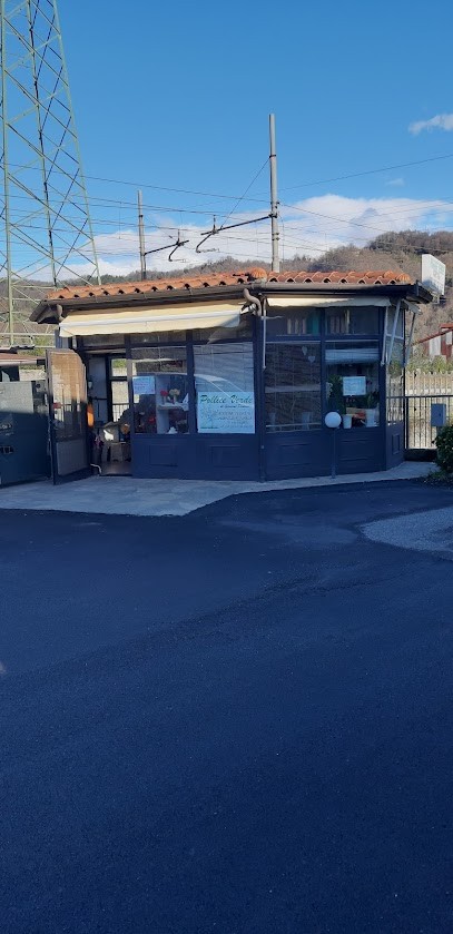 Pollice verde, Fiorista a Pontremoli