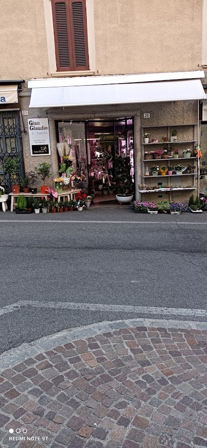 Ferrario Gianclaudio Il Fiorista, Fiorista a Clusone