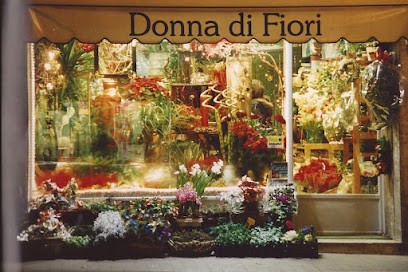 Fioreria Udine Donna Di Fiori - Consegna Fiori Udine A Domicilio In Giornata, Fiorista a Udine