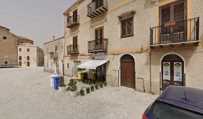 Vanella Calogero, Fiorista a Palazzo Adriano