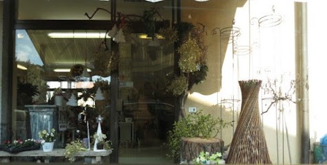 Fiori & Fiori Di Costa Alessandra, Fiorista a Venegono Inferiore