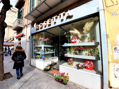 Rosetta, Fiorista a Foggia